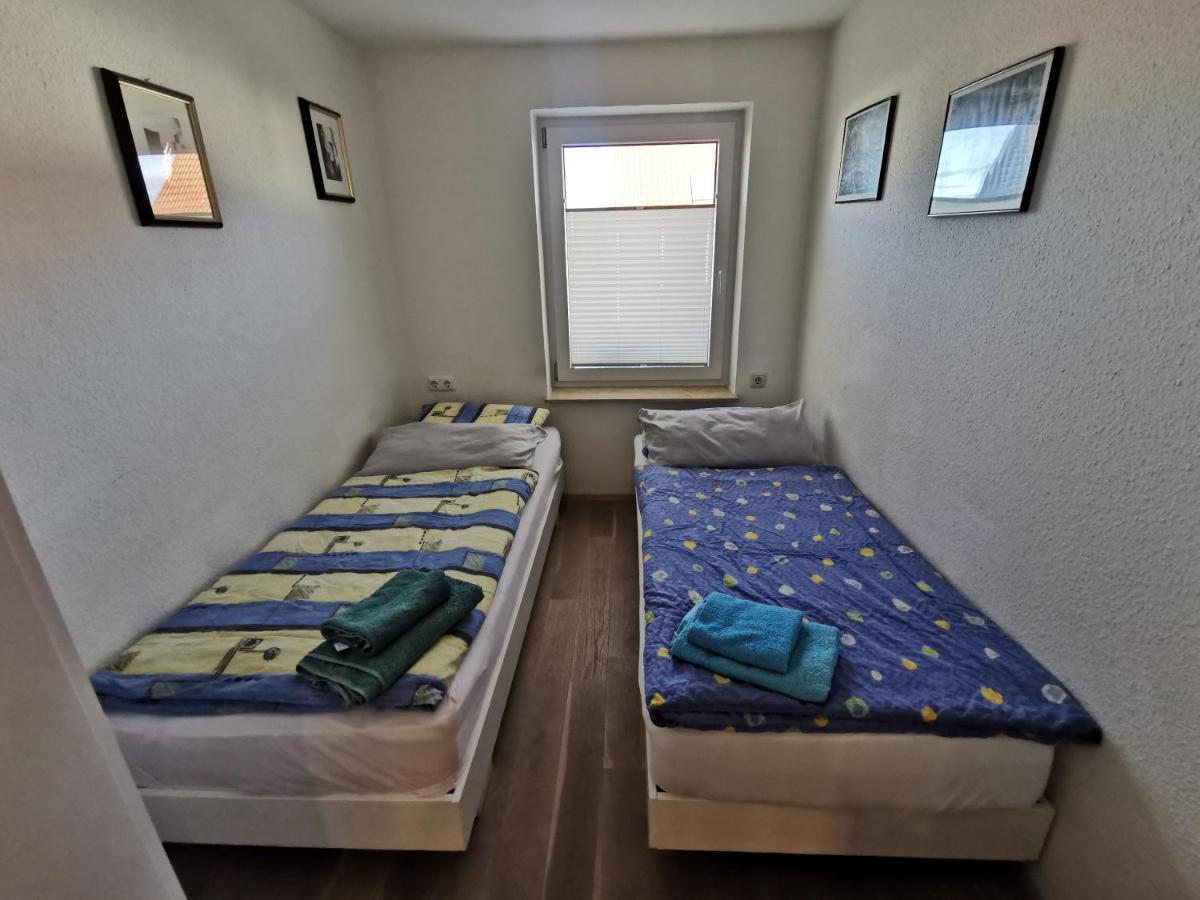 Ferienwohnung Und Pension Guertler Вердау Экстерьер фото